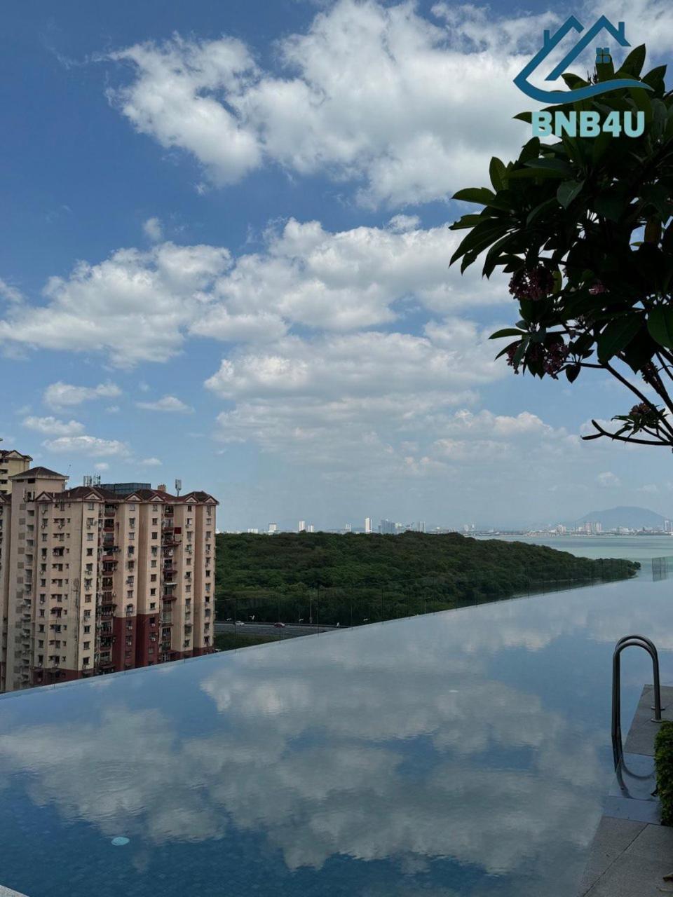 Urban Suites @ George Town Penang By Bnb4U Exterior photo
